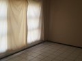 Multiple use / dual family home in Kensington  4