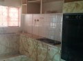 Multiple use / dual family home in Kensington  11