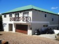 Double Storey Coastal Home With Flat - Onrustrivier