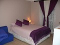 Spacious 2 Bedroom Apartment in Sought After Area 22