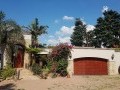 Neat Family Home On Large Stand With Cottage &  Two Swimming Pools, Bedfordview  32