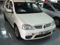 2016 Renault Logan 1.6 Expression 1