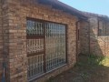 Secure Unit, Greenacres 13