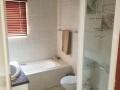 4-Bedroomed Home - Emfuleni Golf Estate, Vanderbijl Park 10